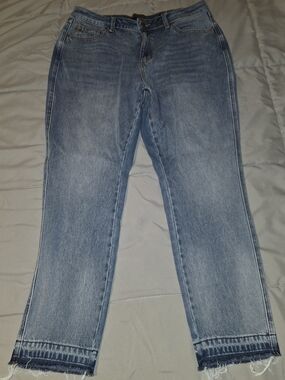 Judy Blue Boyfriend Midrise Jeans